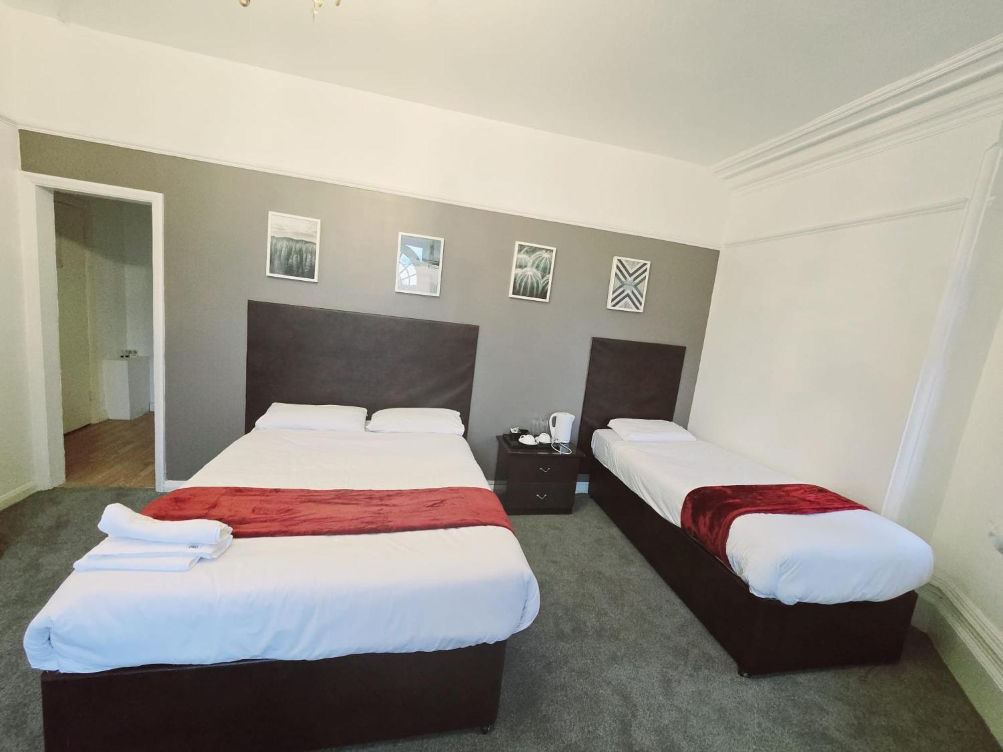Kingswood Hotel 메이든헤드 외부 사진